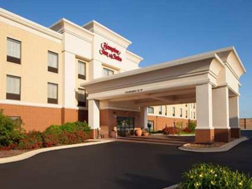 Hampton Inn & Suites Chicago/Saint Charles Exterior foto